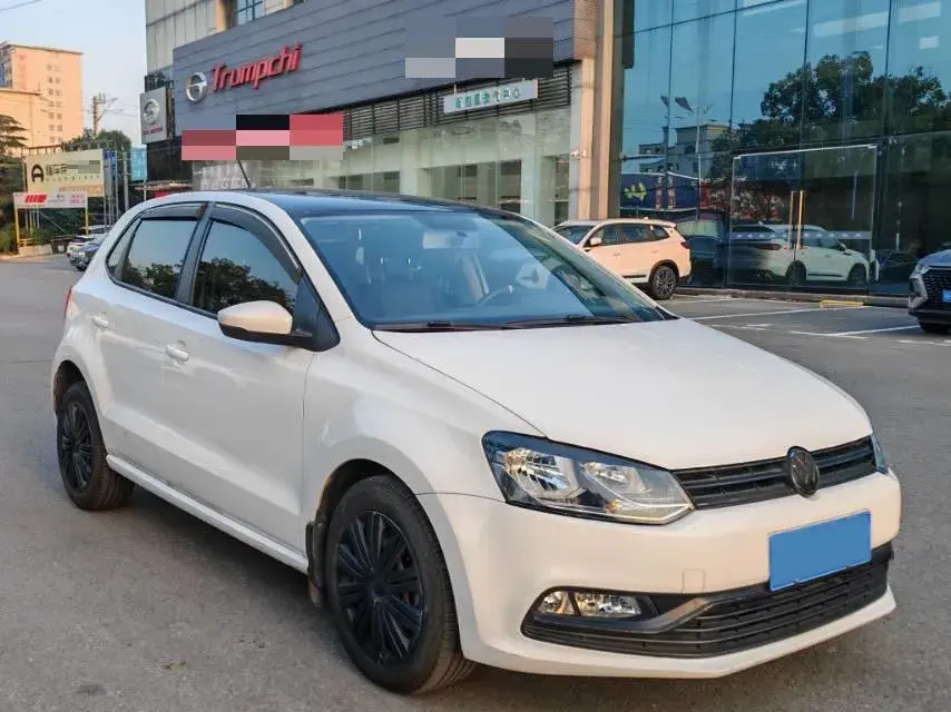 2018 VOLKSWAGEN POLO thumbnail 3