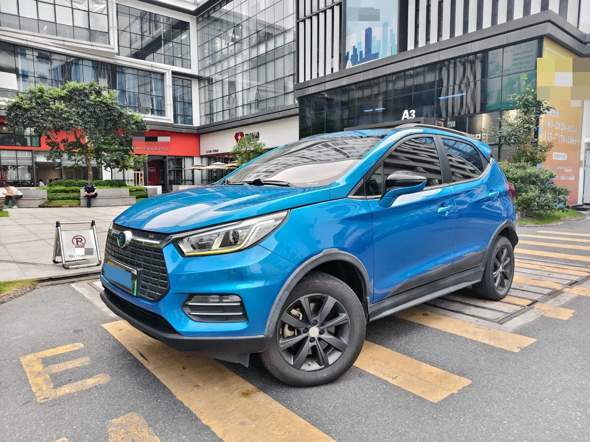 2018 BYD YUAN view 1