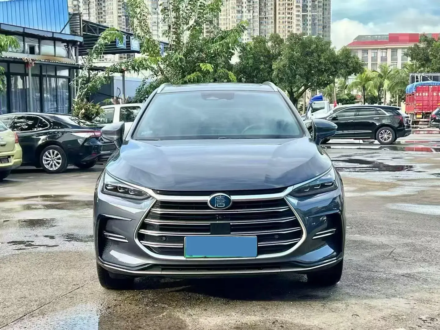 2021 BYD TANG thumbnail 2