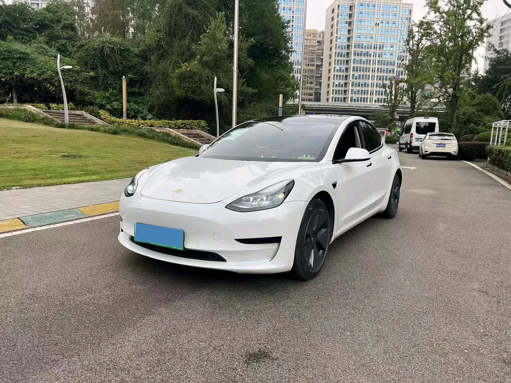 2021 TESLA MODEL view 1