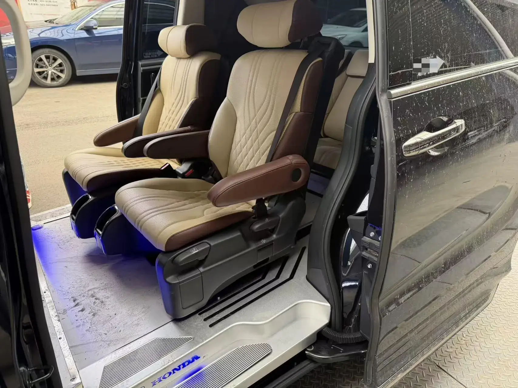 2024 HONDA ODYSSEY thumbnail 4