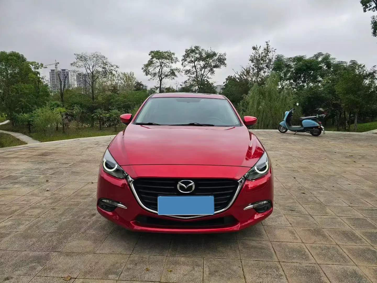 2017 MAZDA 3 thumbnail 2
