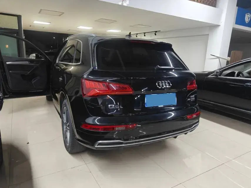 2020 AUDI Q5L thumbnail 4