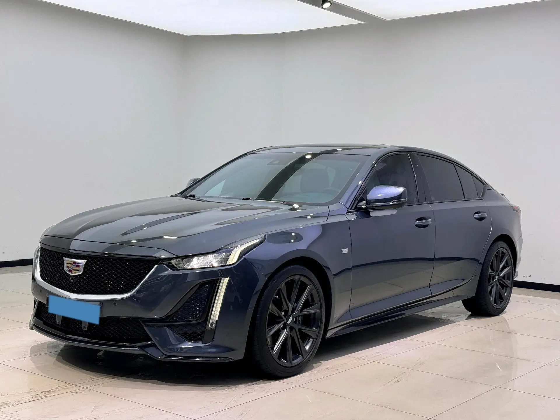 2021 CADILLAC CT5 view 1