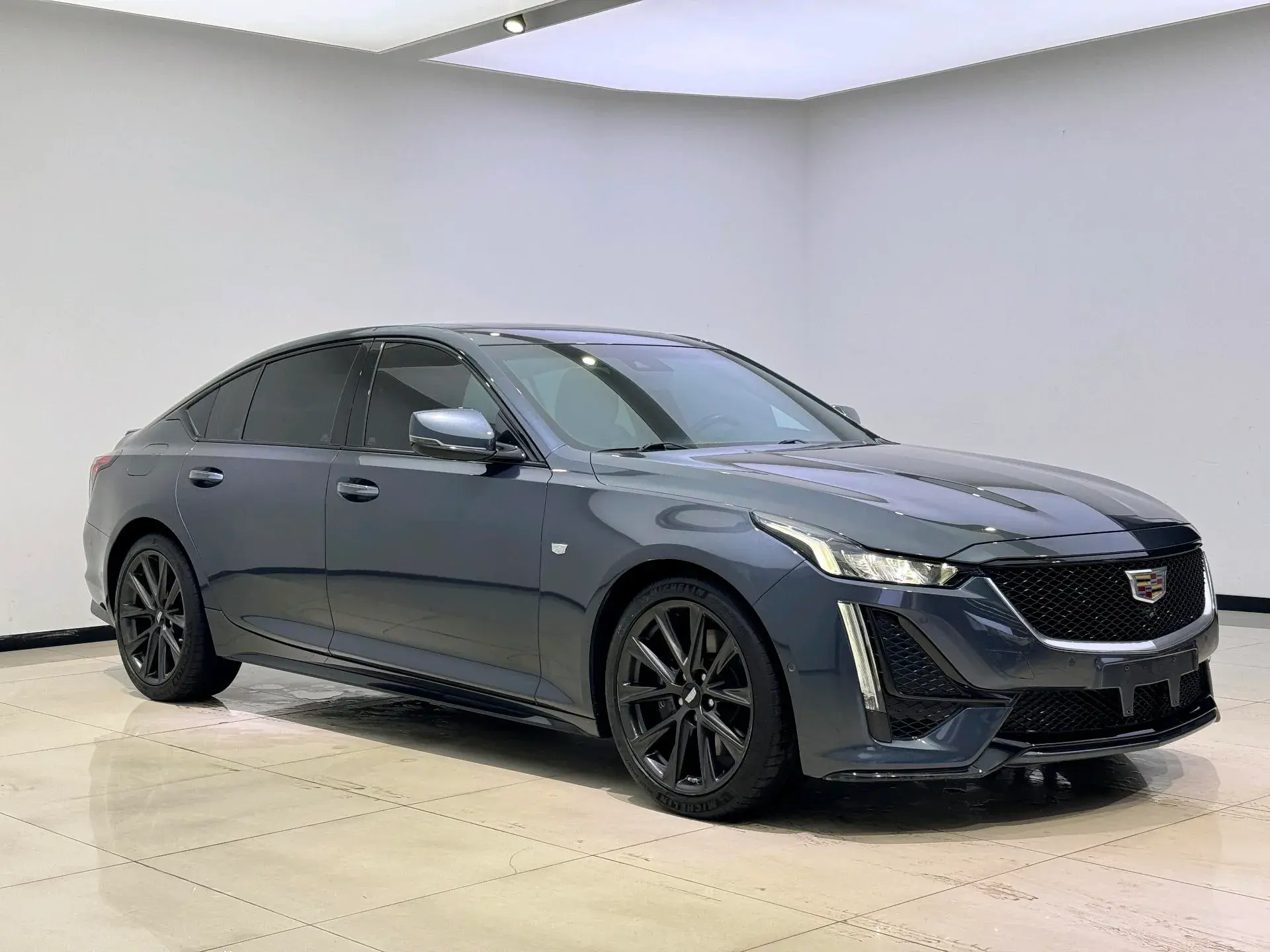 2021 CADILLAC CT5 thumbnail 3