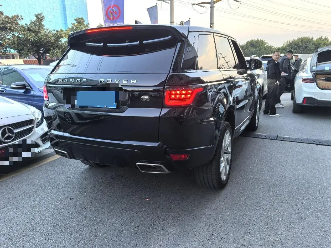 2020 LAND ROVER thumbnail 2