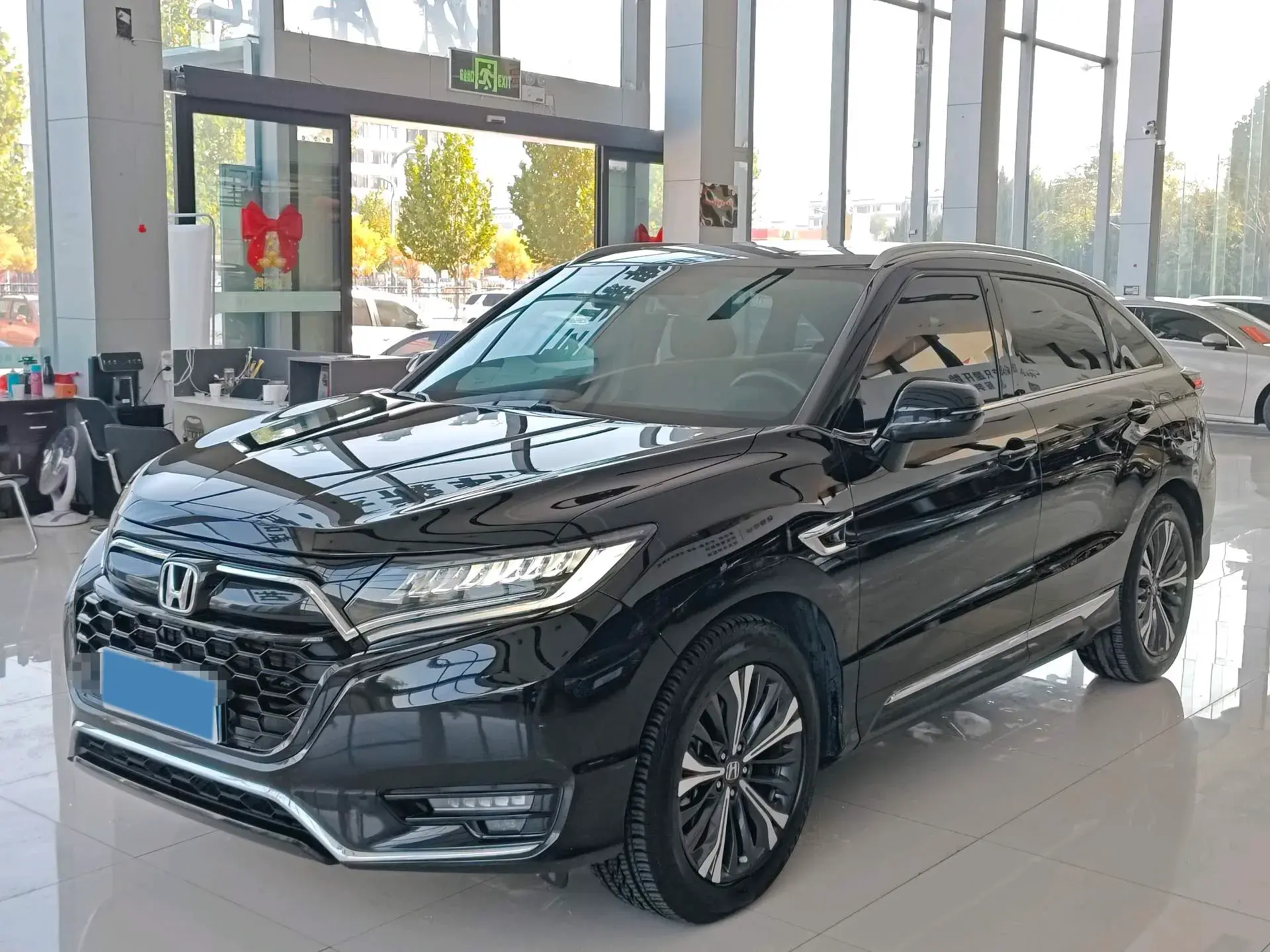 2020 HONDA UR-V view 1