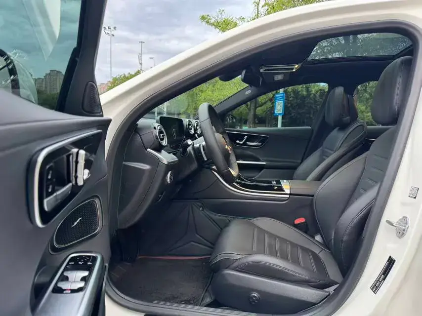 2022 MERCEDES-BENZ C thumbnail 2
