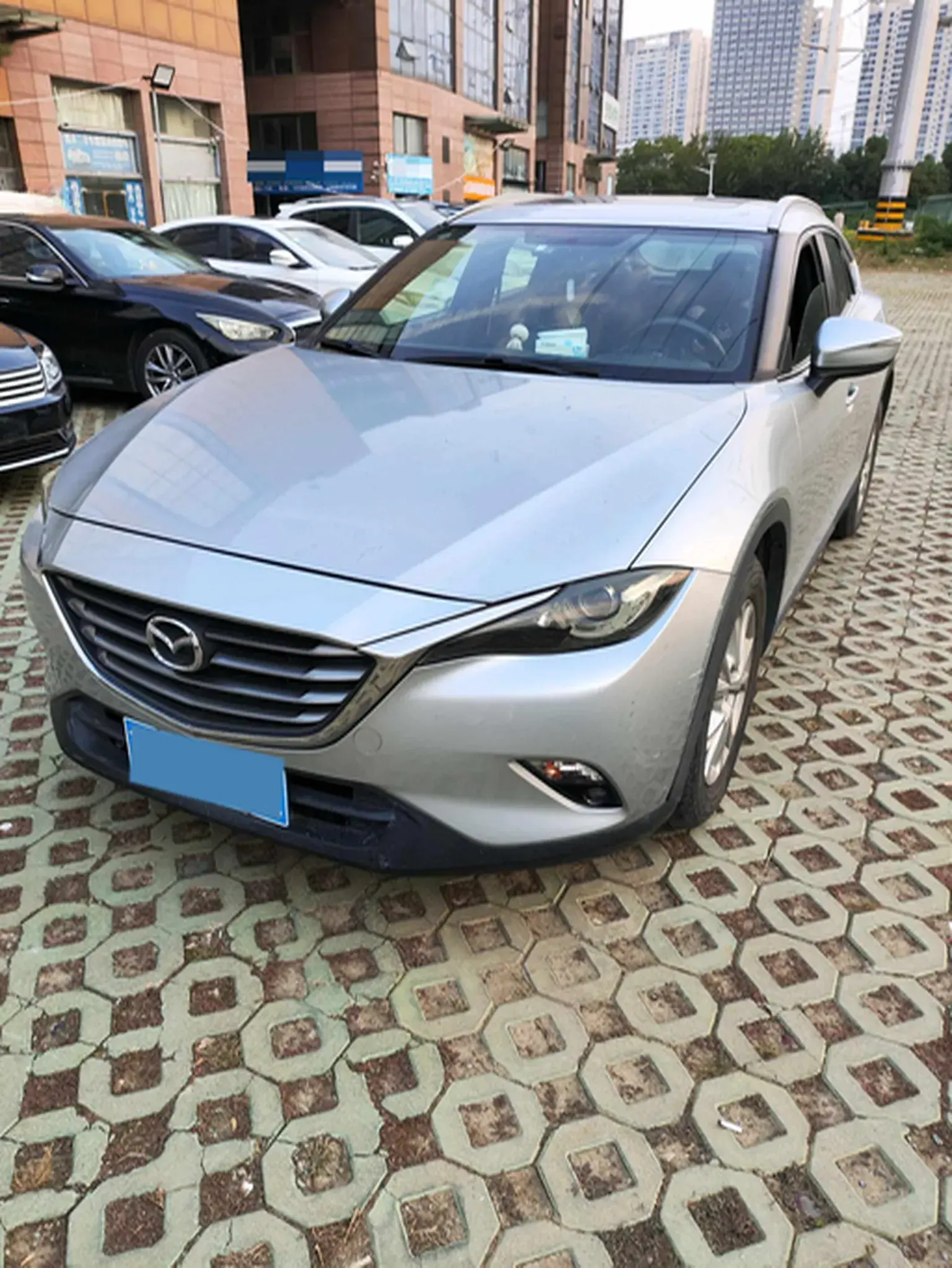 2018 MAZDA CX-4 view 1