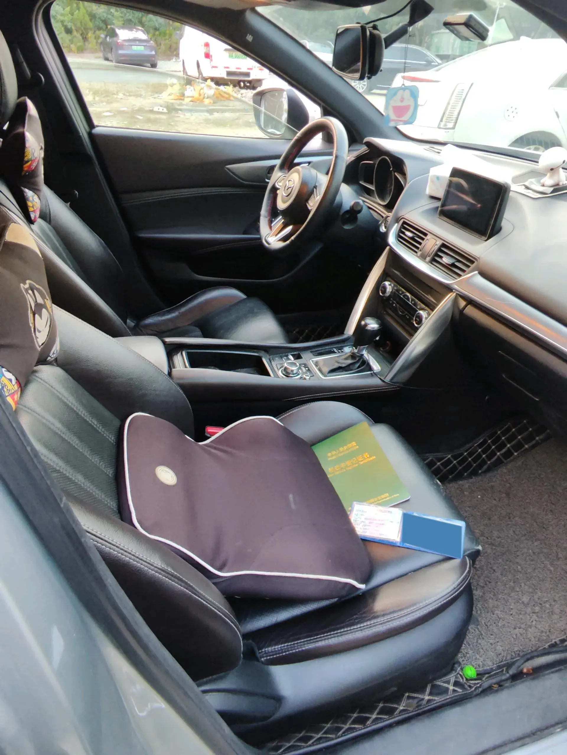 2018 MAZDA CX-4 thumbnail 4