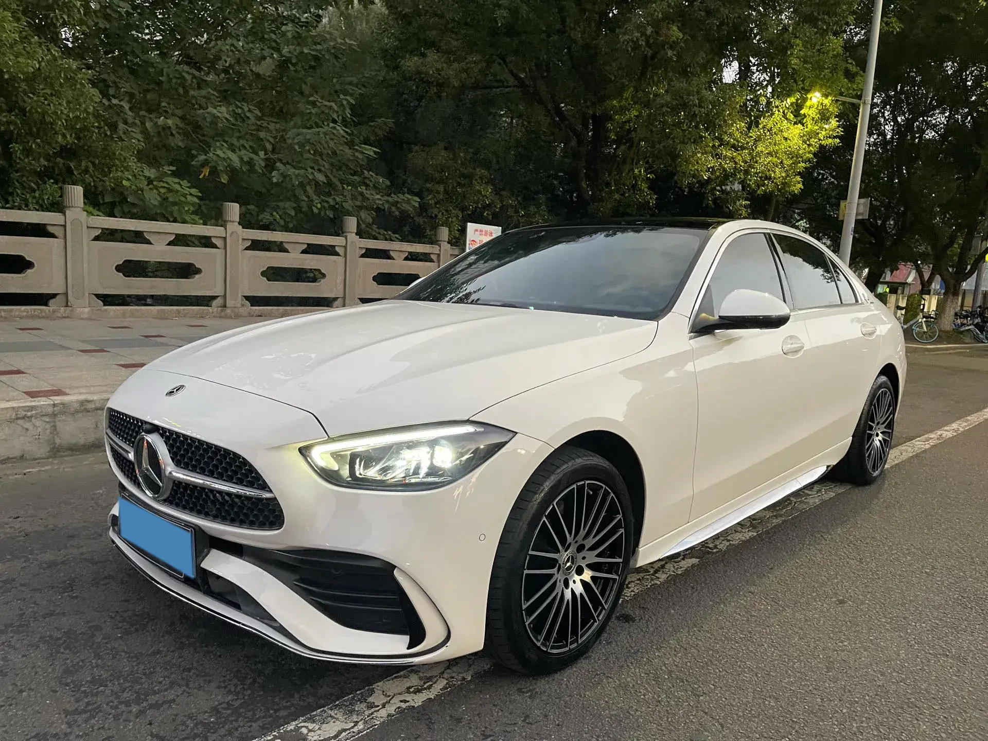 2024 MERCEDES-BENZ C view 1