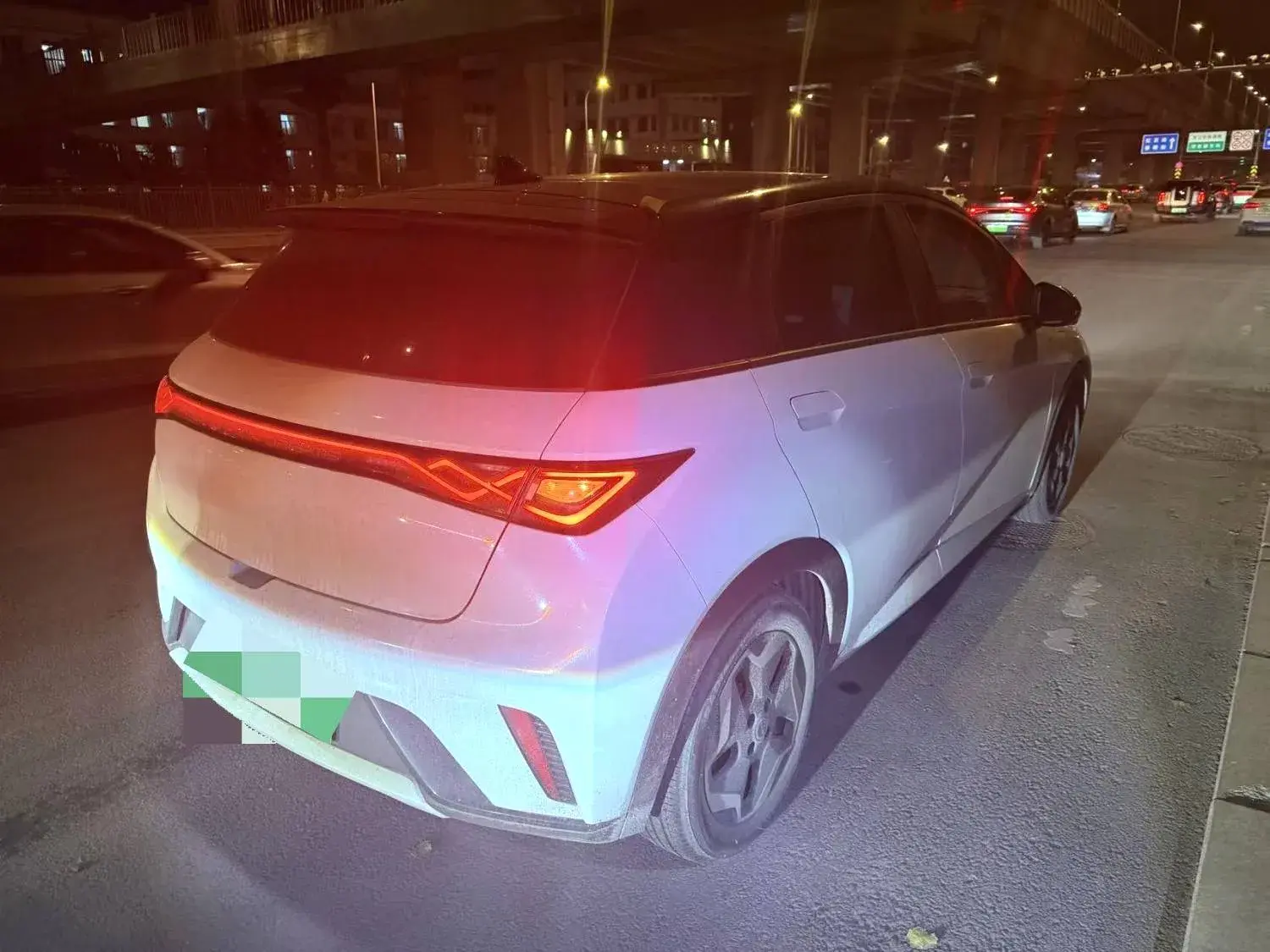 2021 BYD DOLPHIN thumbnail 2