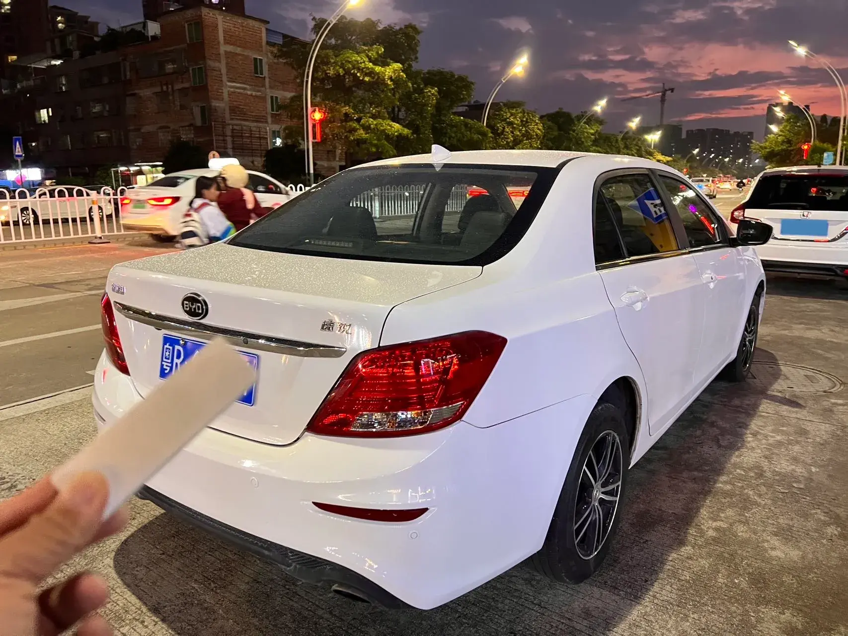 2016 BYD SURUI thumbnail 4