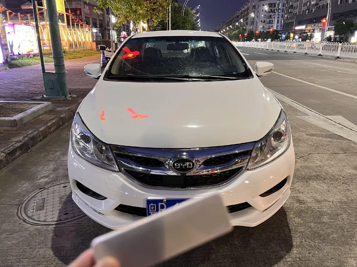 2016 BYD SuRui 1.5L 109HP L4 5MT,autocango,china used car exporter,china ev exporter,chinese used car exporter,chinese used ev exporter