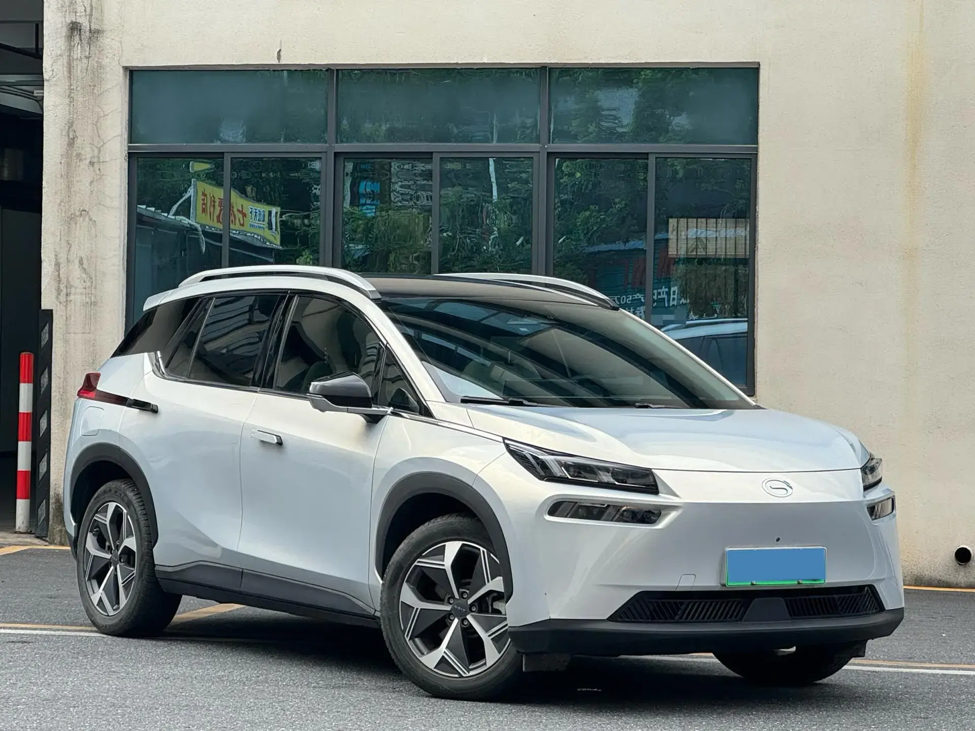 2024 AION V thumbnail 3