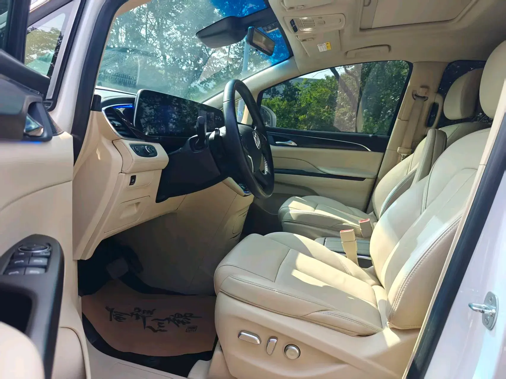 2023 BUICK GL8 thumbnail 4