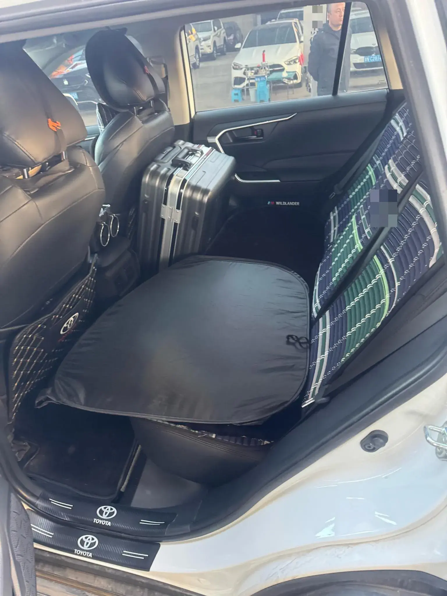 2024 TOYOTA WILDLANDER thumbnail 4