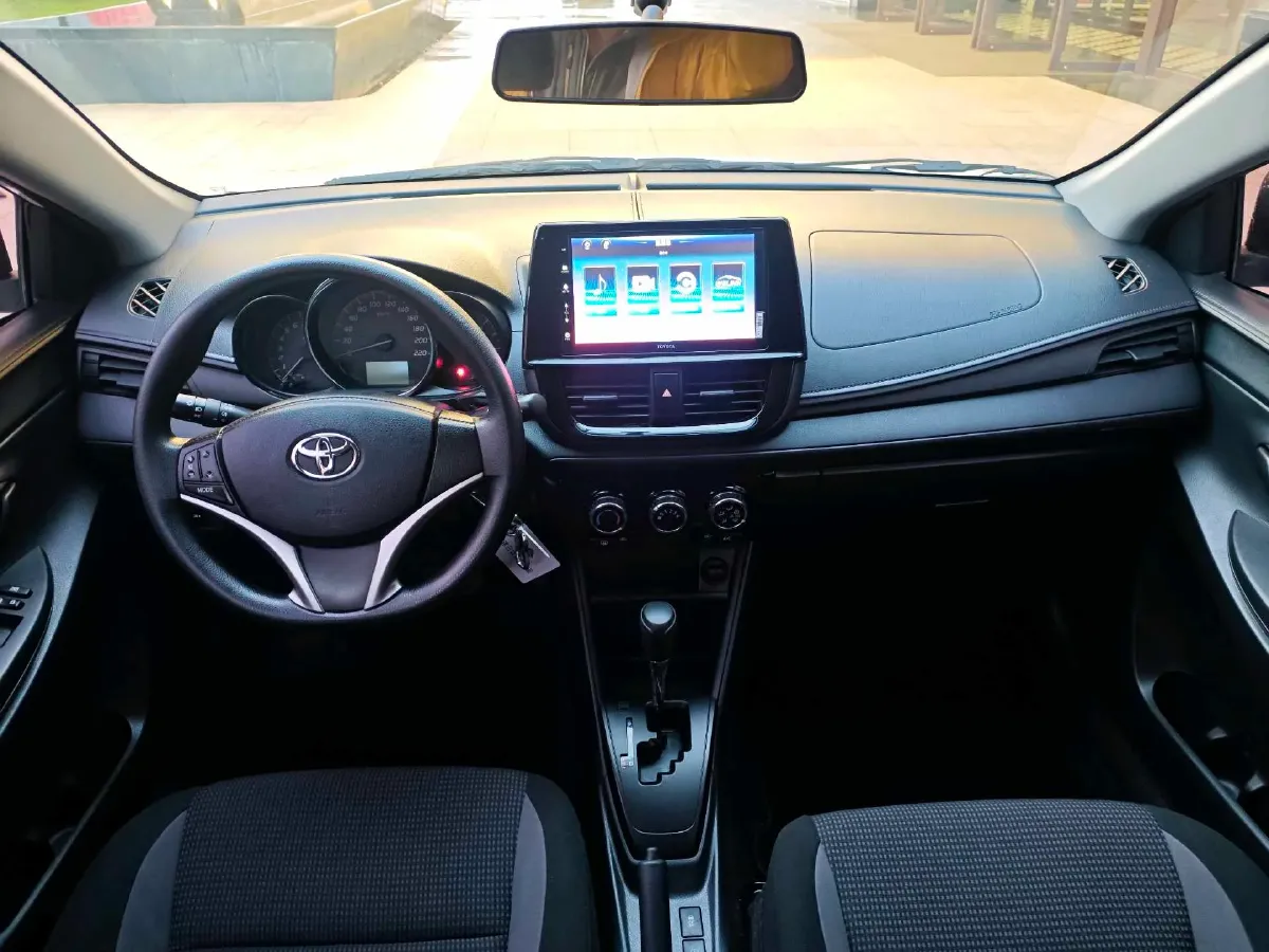2021 Toyota Vios FS 1.5L 110HP L4 5MT,autocango,china used car exporter,china ev exporter,chinese used car exporter,chinese used ev exporter