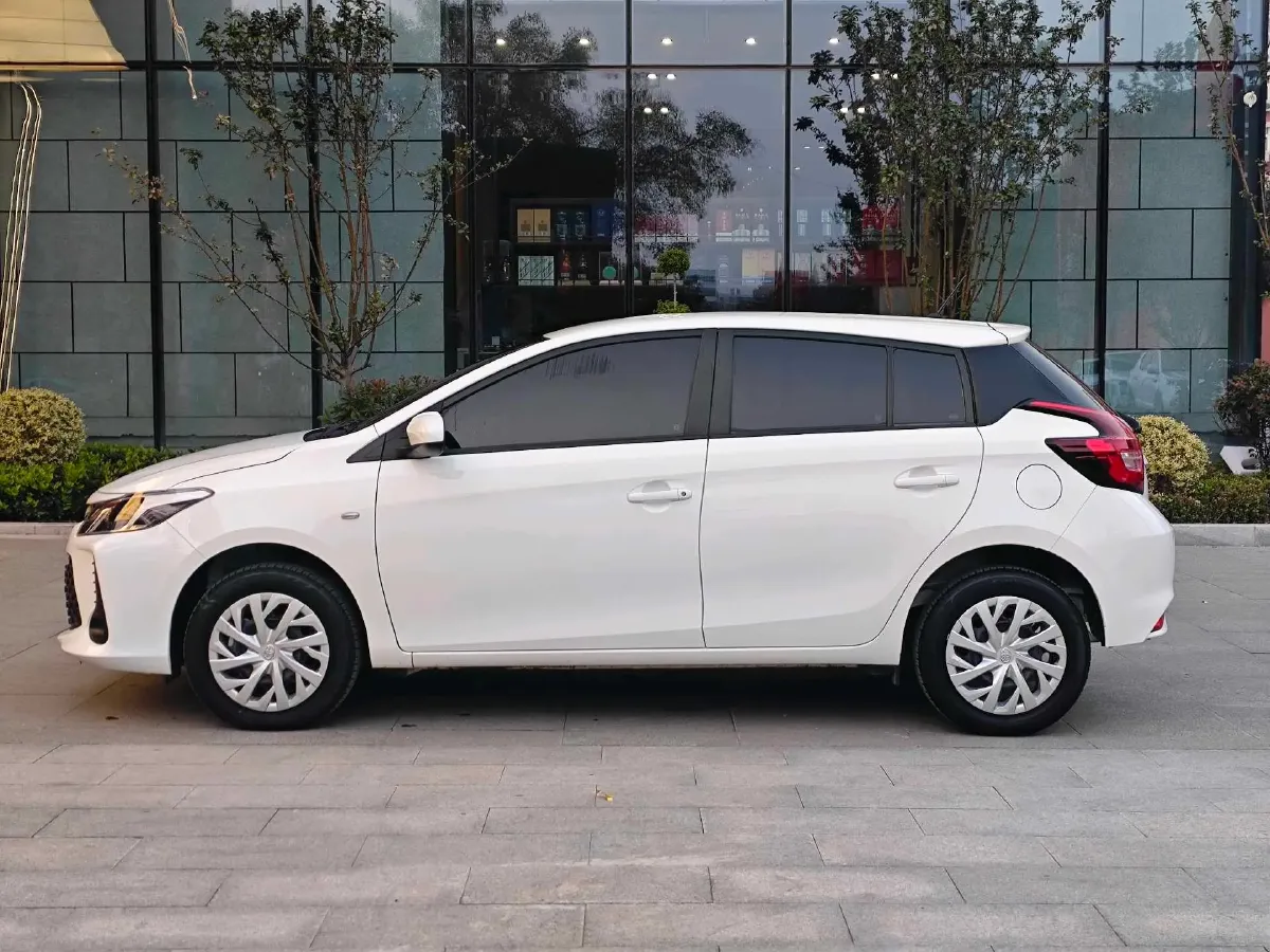 2021 Toyota Vios FS 1.5L 110HP L4 5MT,autocango,china used car exporter,china ev exporter,chinese used car exporter,chinese used ev exporter