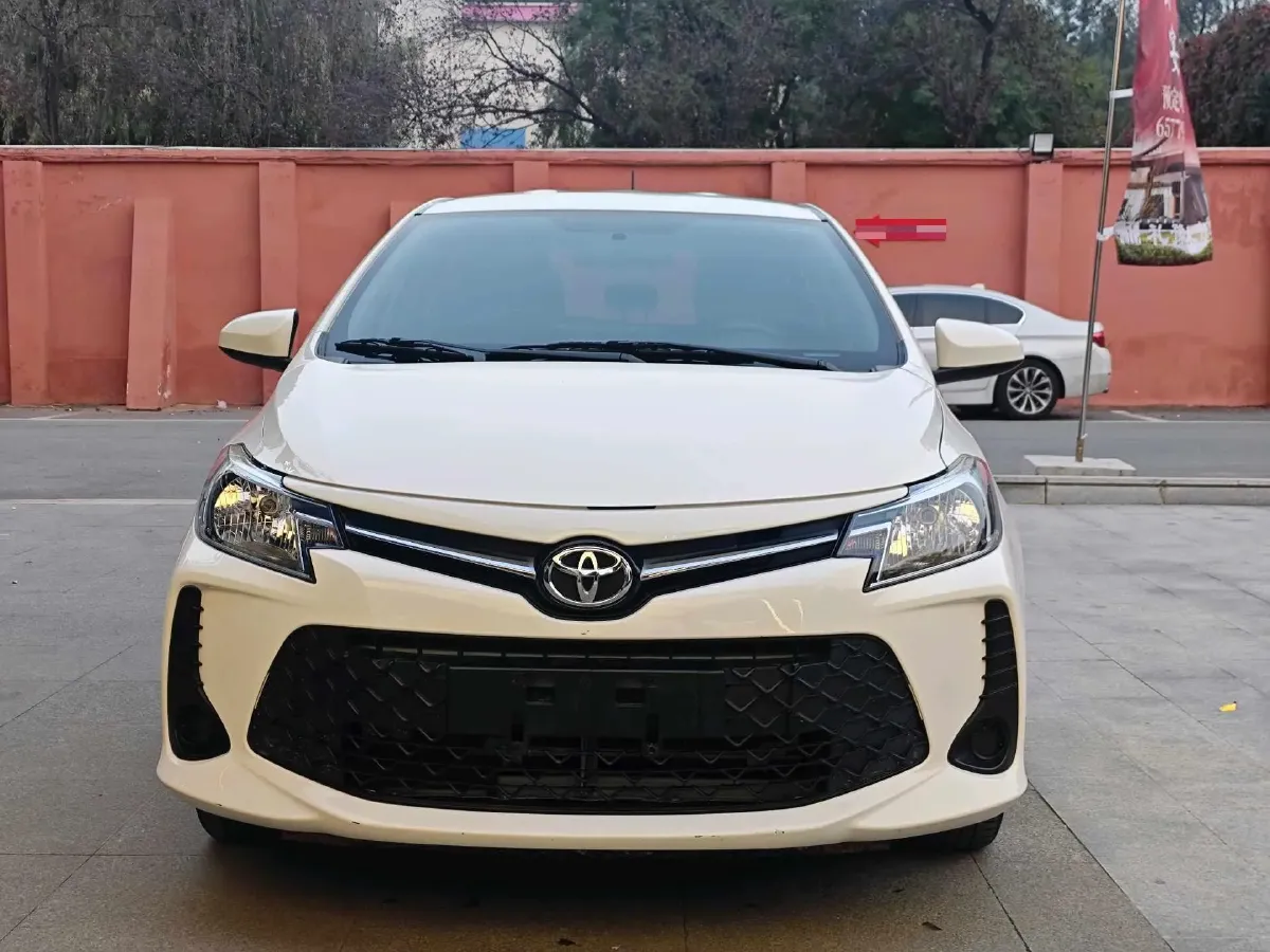 2021 Toyota Vios FS 1.5L 110HP L4 5MT,autocango,china used car exporter,china ev exporter,chinese used car exporter,chinese used ev exporter