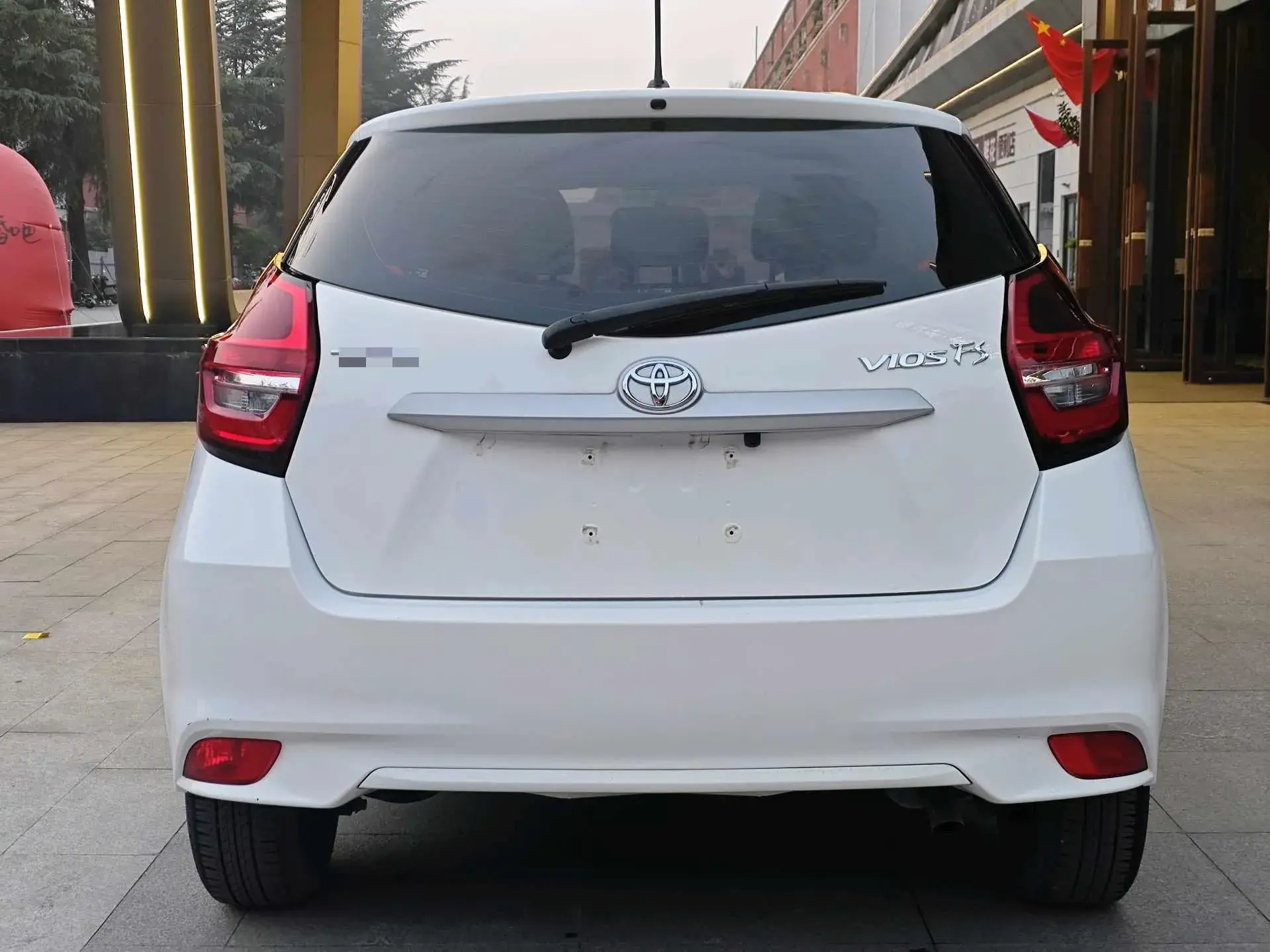 2021 TOYOTA VIOS thumbnail 4