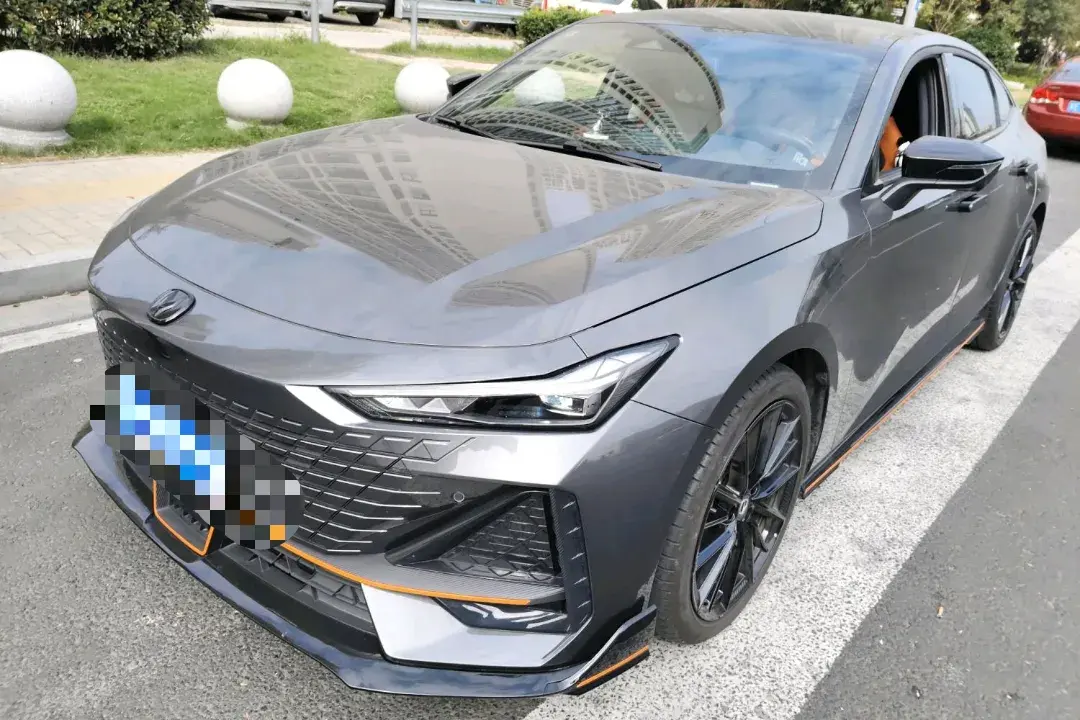 2023 CHANGAN UNI-V view 1