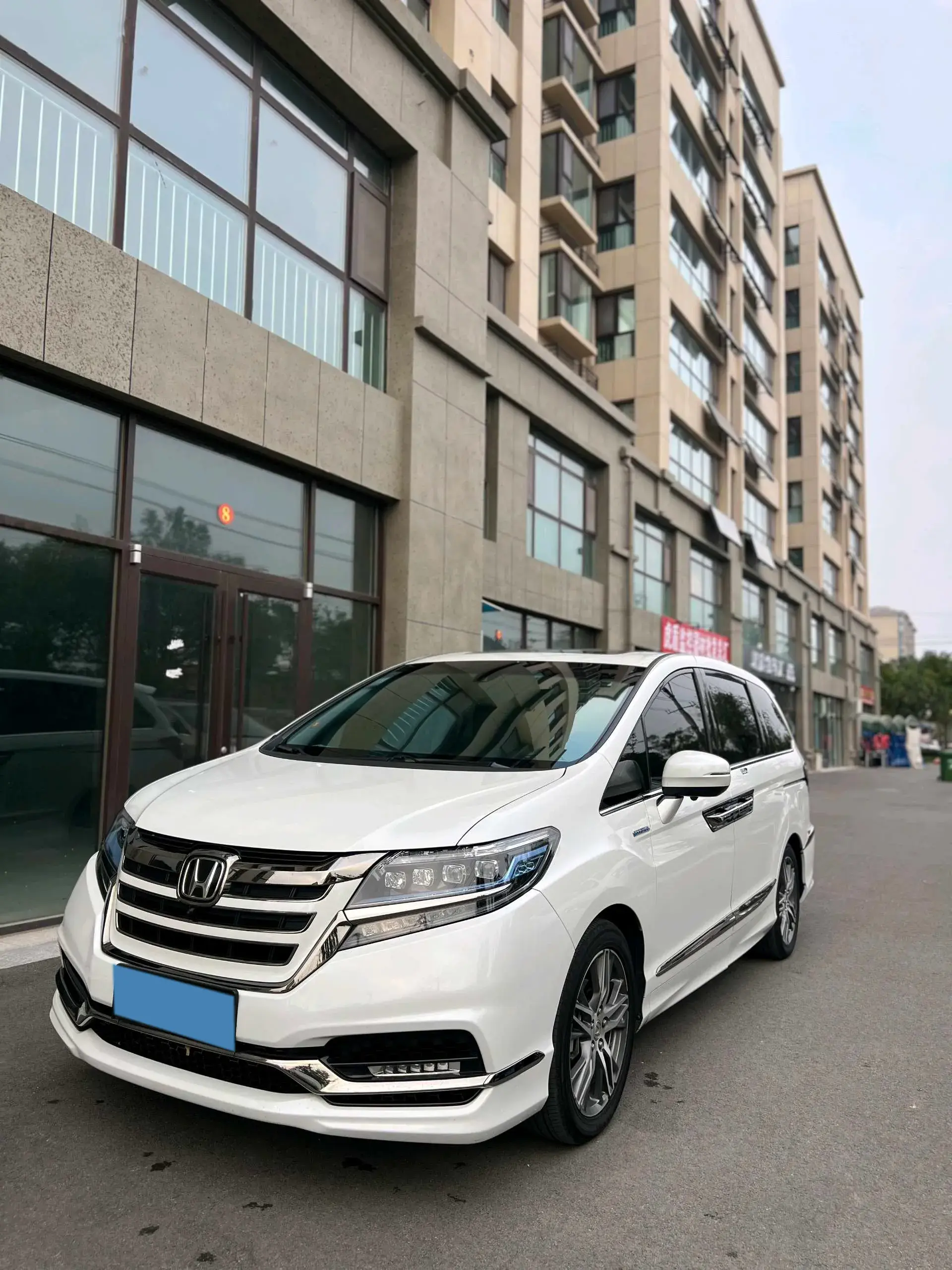 2019 HONDA ELYSIOIN view 1