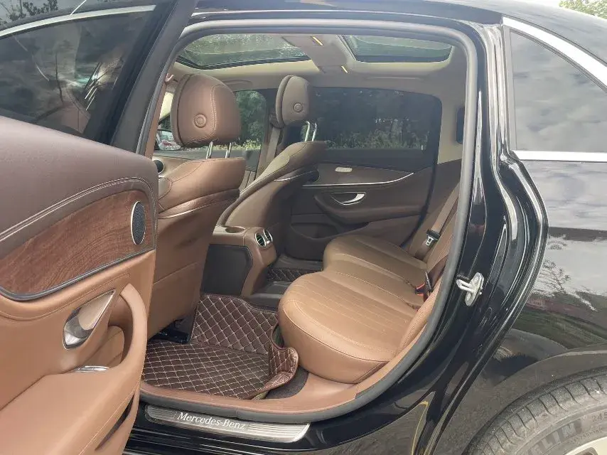 2020 MERCEDES-BENZ E thumbnail 4