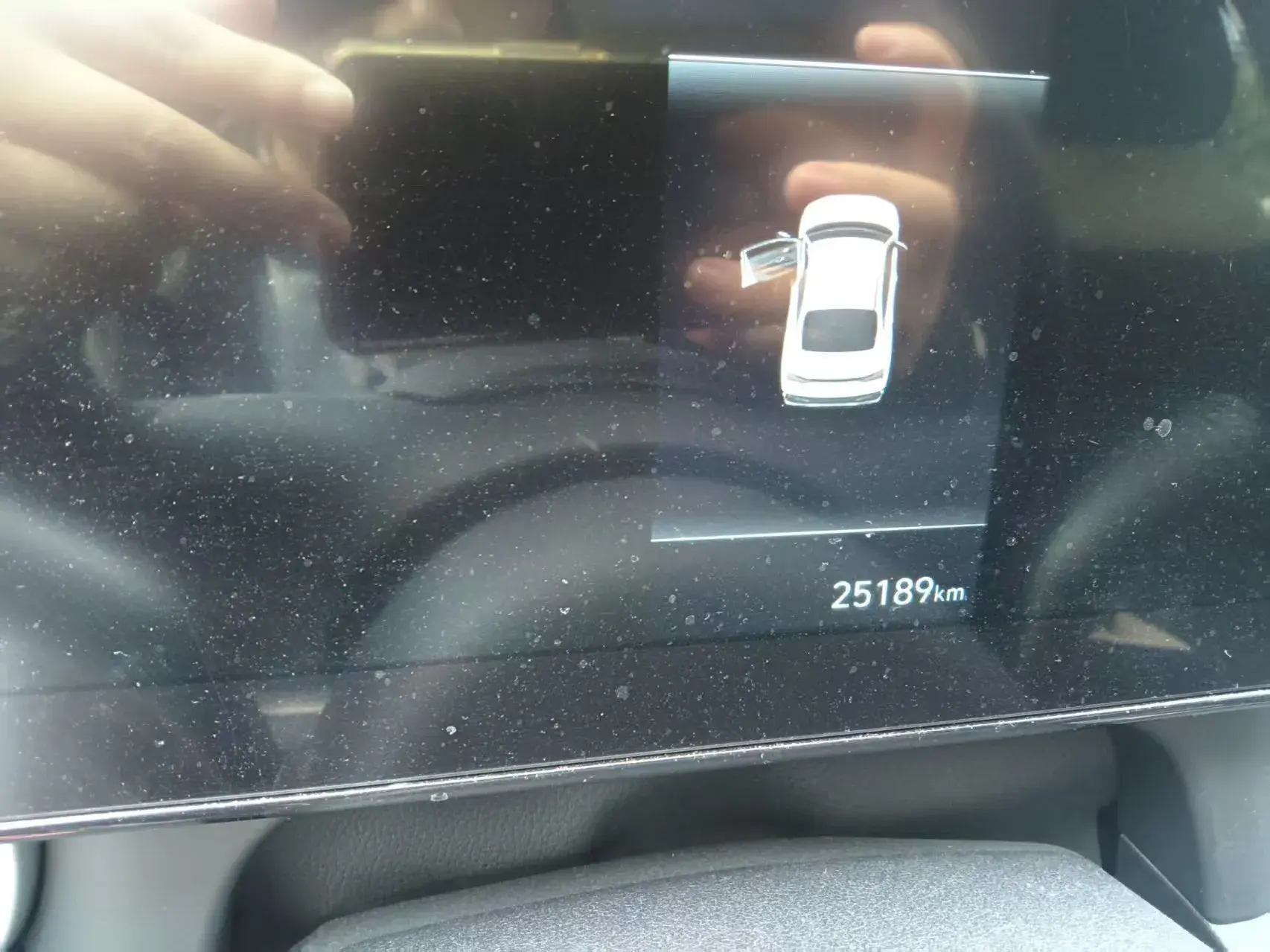 2022 HYUNDAI ELANTRA thumbnail 4