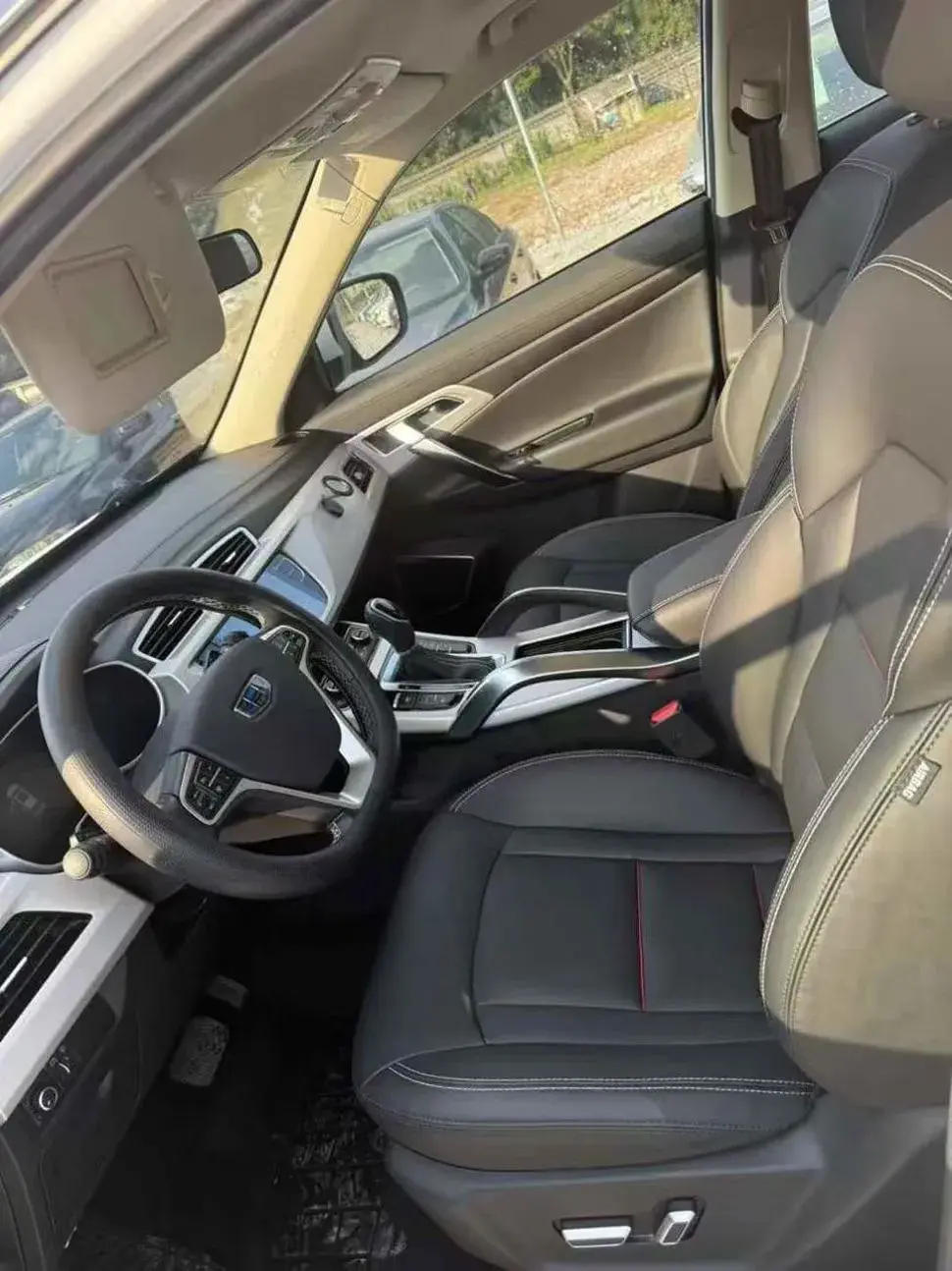 2018 GEELY AZKARRA thumbnail 4