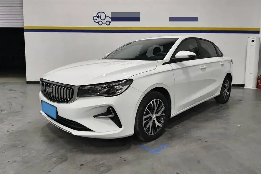 2025 GEELY EMGRAND view 1