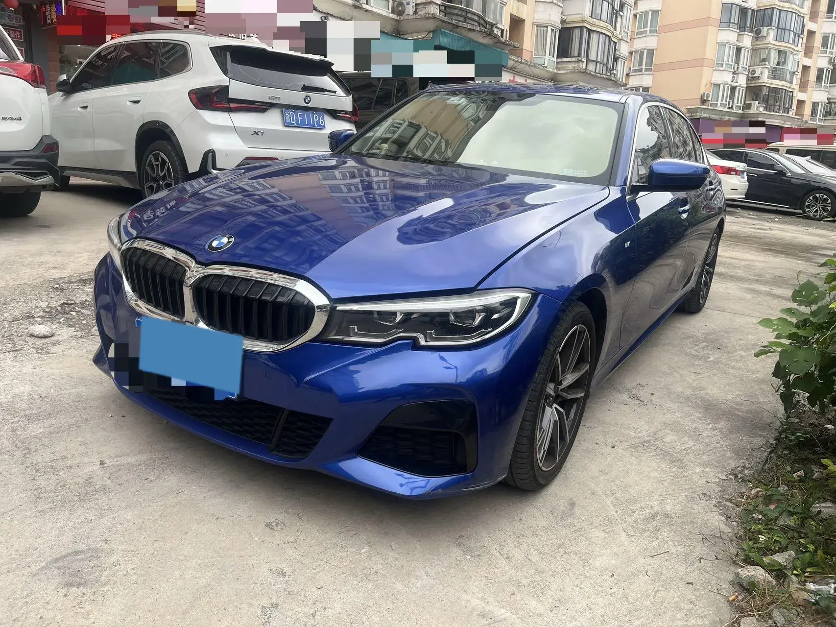 2021 BMW 3 view 1