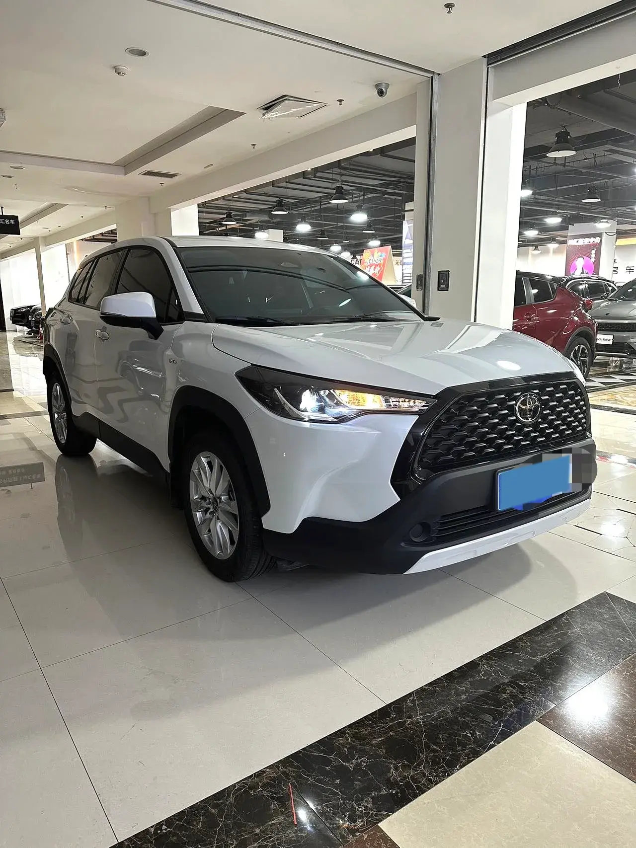 2024 TOYOTA COROLLA thumbnail 3