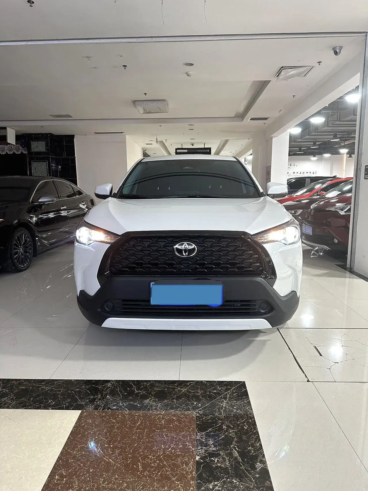 2024 TOYOTA COROLLA thumbnail 2