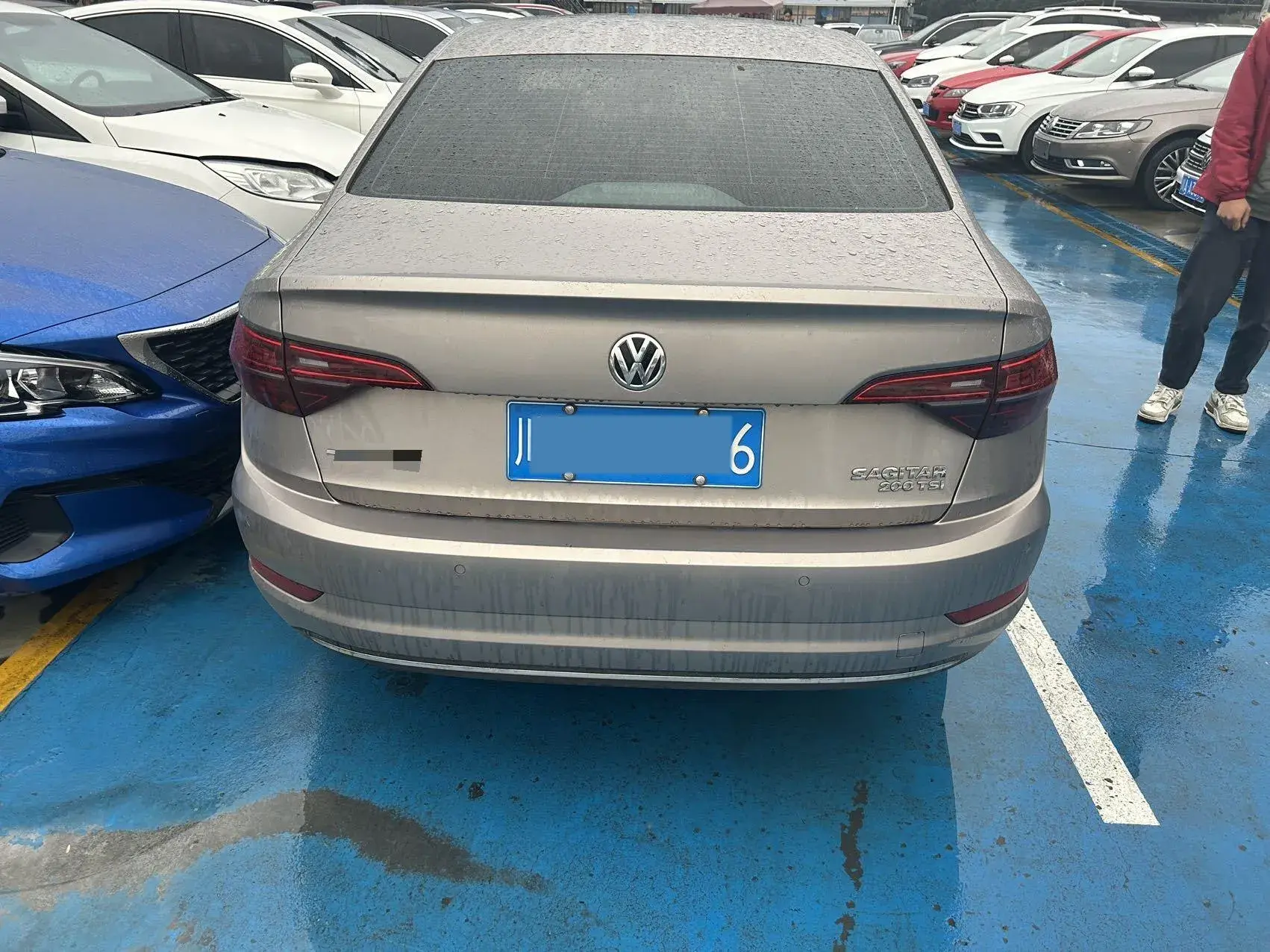 2019 VOLKSWAGEN SAGITAR thumbnail 4