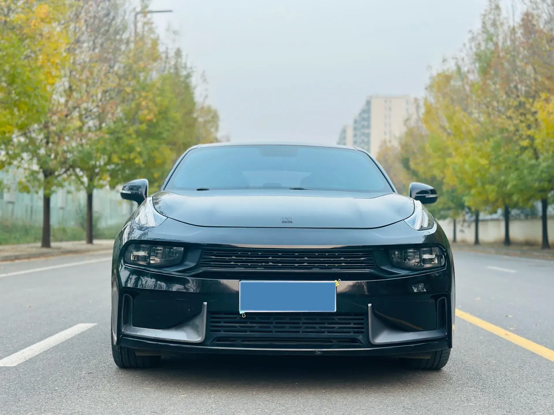 2019 LYNK&CO 03 thumbnail 2