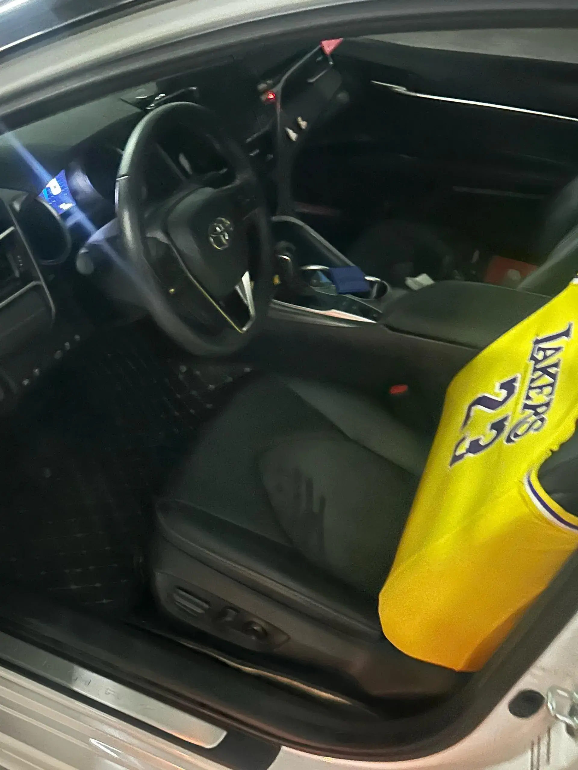 2021 TOYOTA CAMRY thumbnail 4