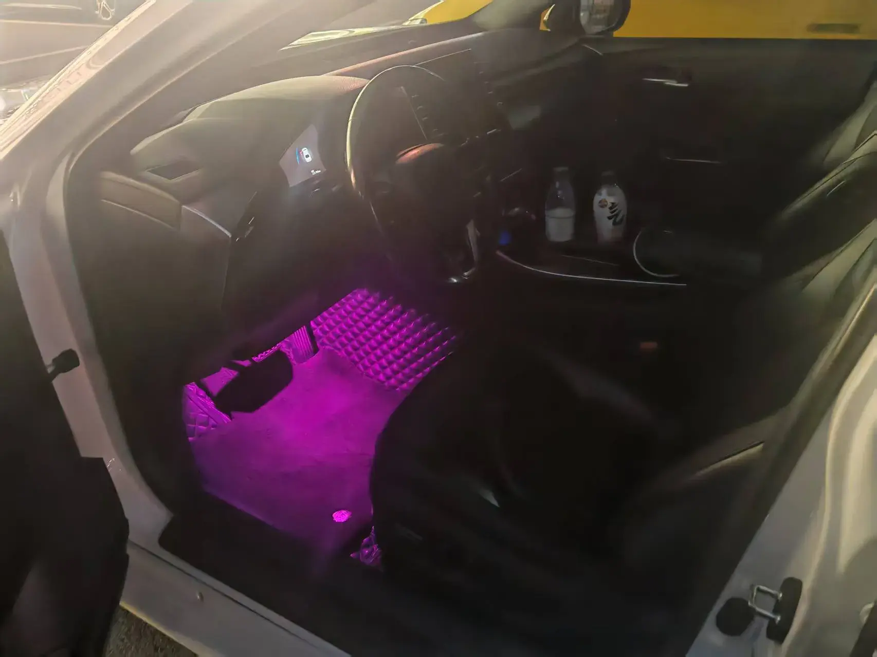 2019 TOYOTA AVALON thumbnail 3