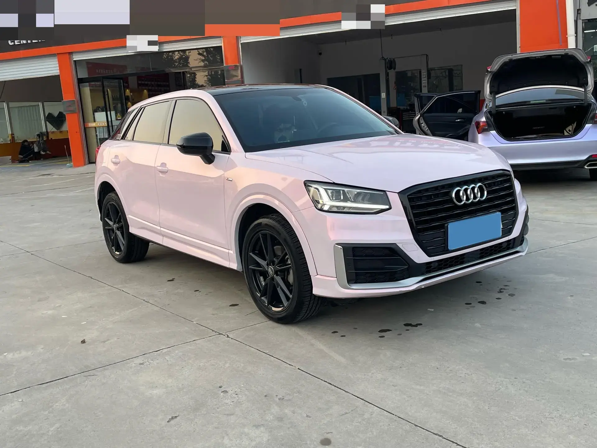 2020 AUDI Q2L thumbnail 3