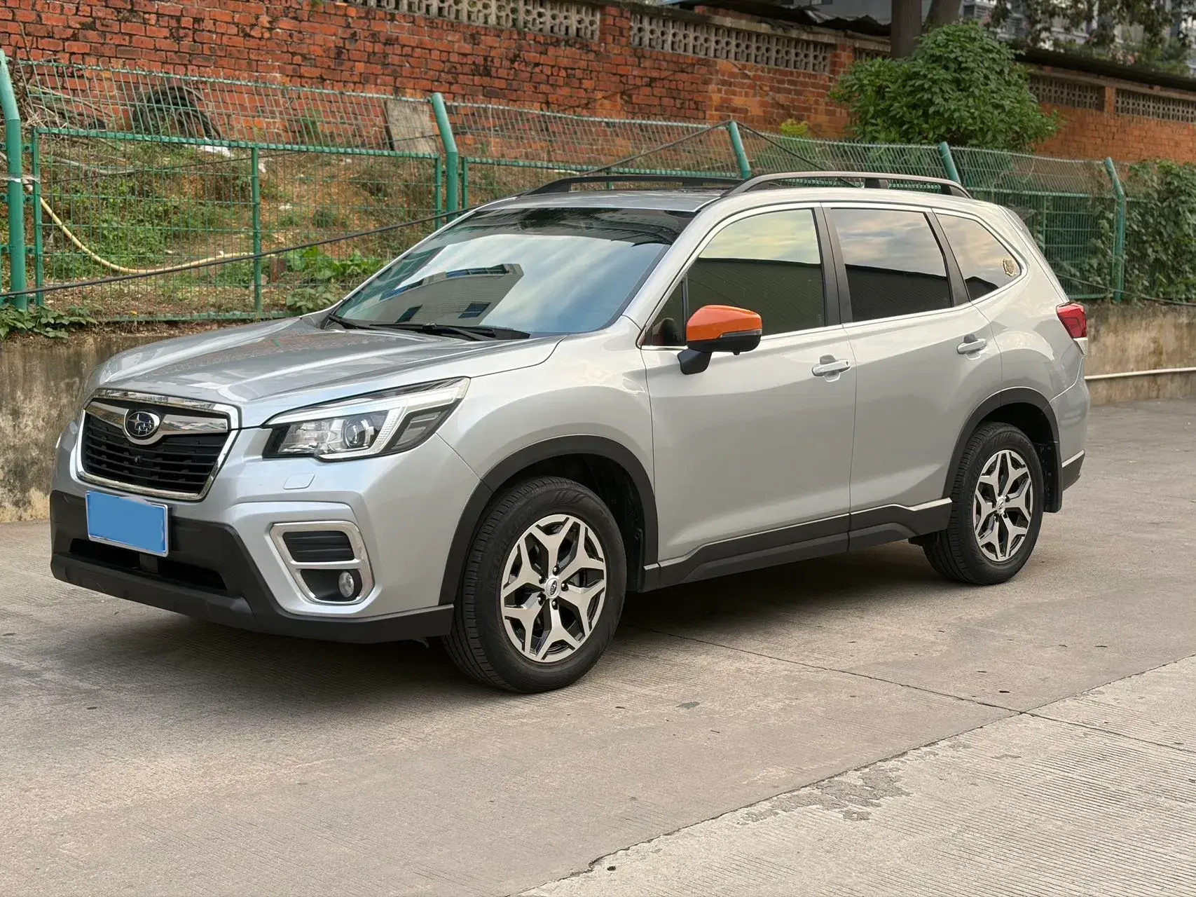 2021 SUBARU FORESTER view 1