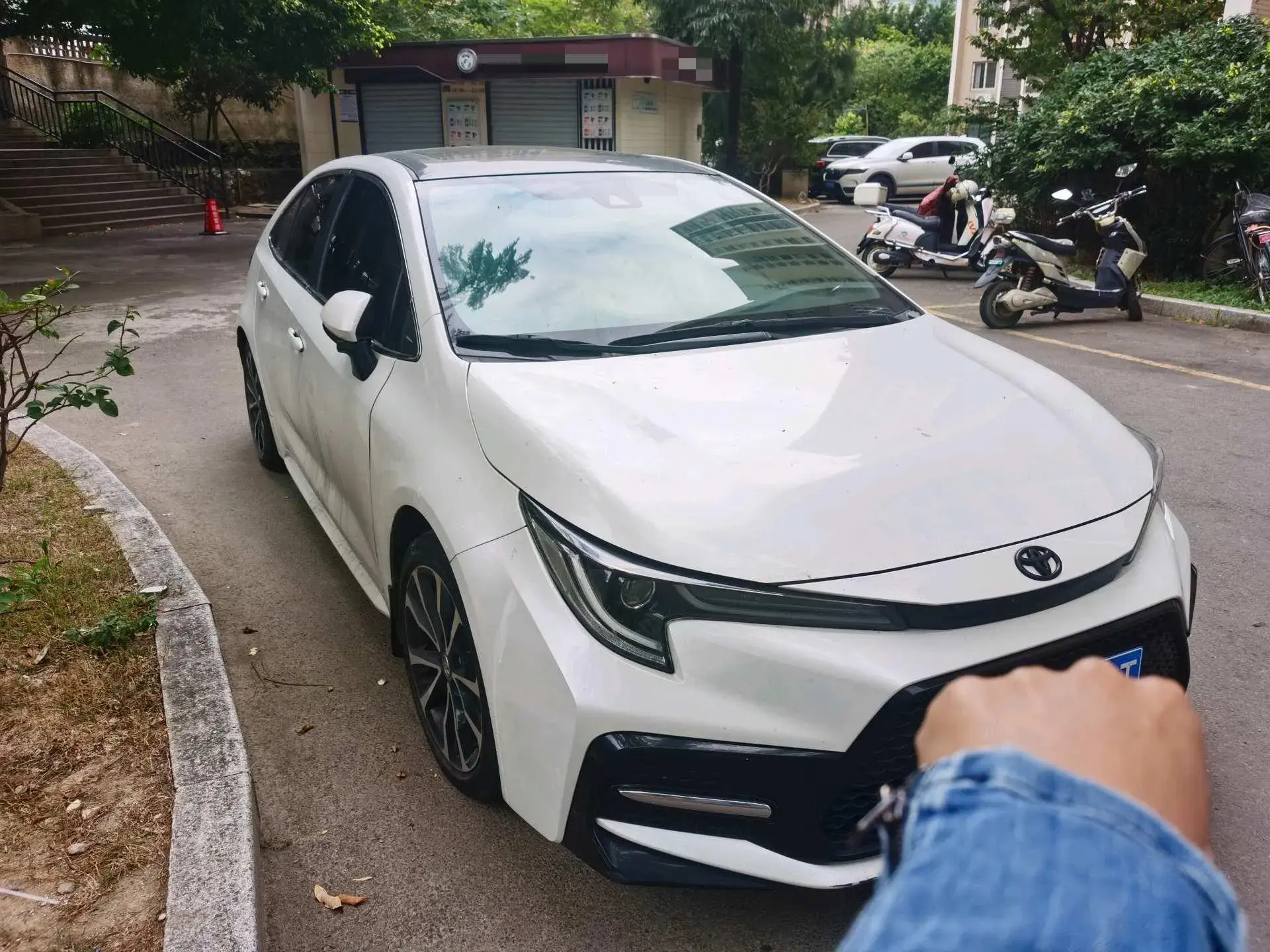 2021 TOYOTA LEVIN thumbnail 3