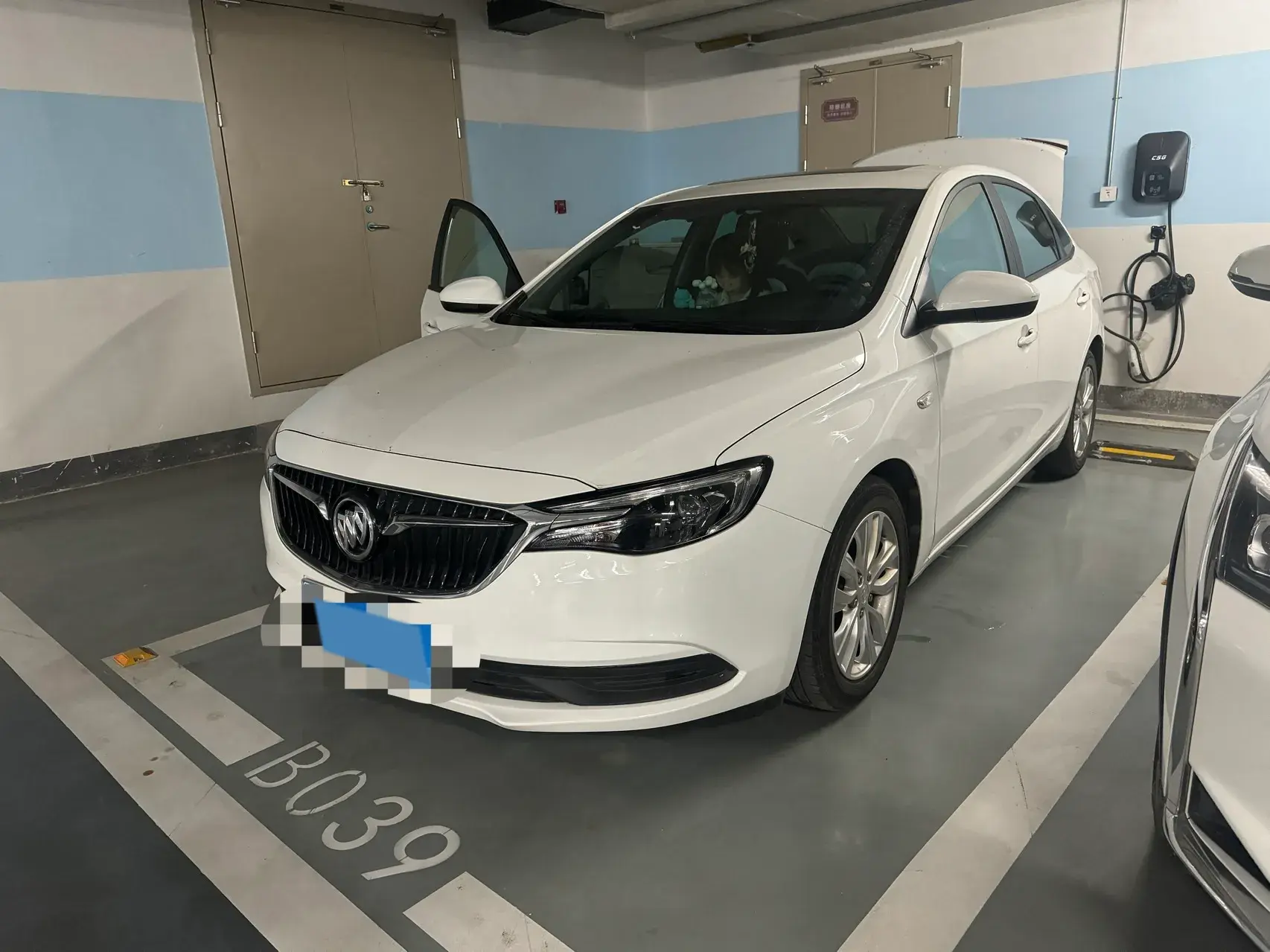 2020 BUICK REGAL view 1