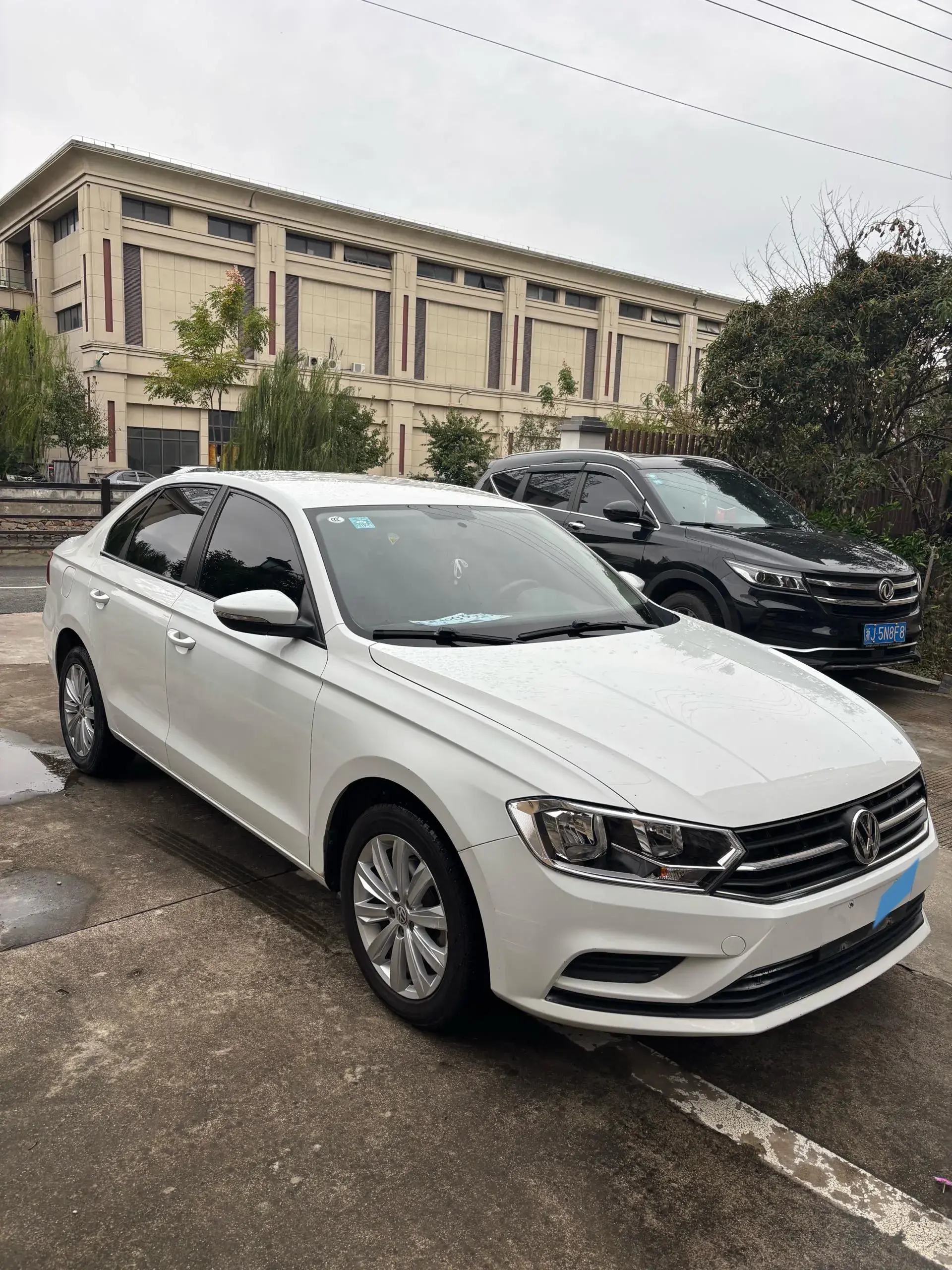 2019 VOLKSWAGEN BORA thumbnail 3