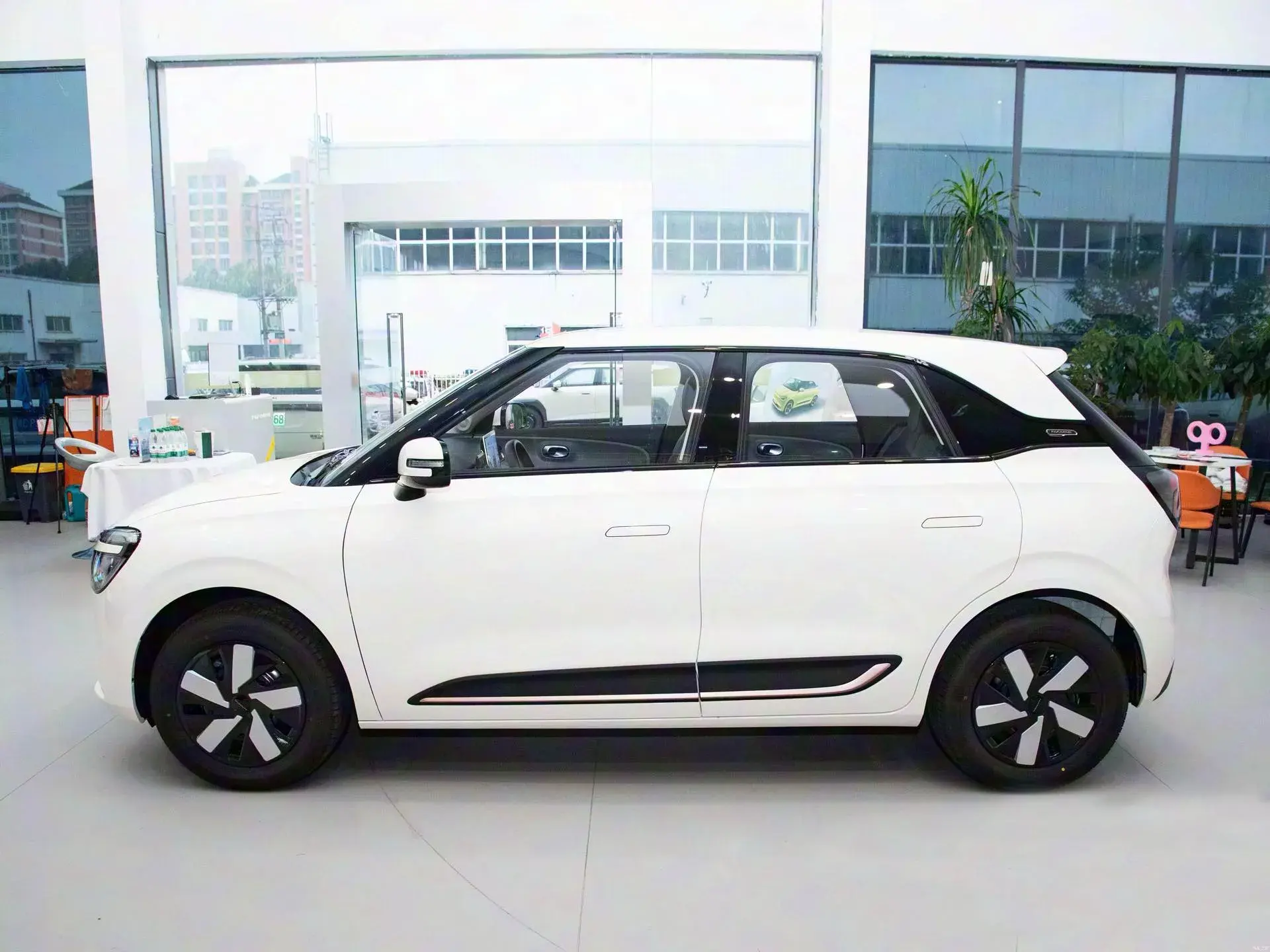 2023 DONGFENG NAMMI thumbnail 3