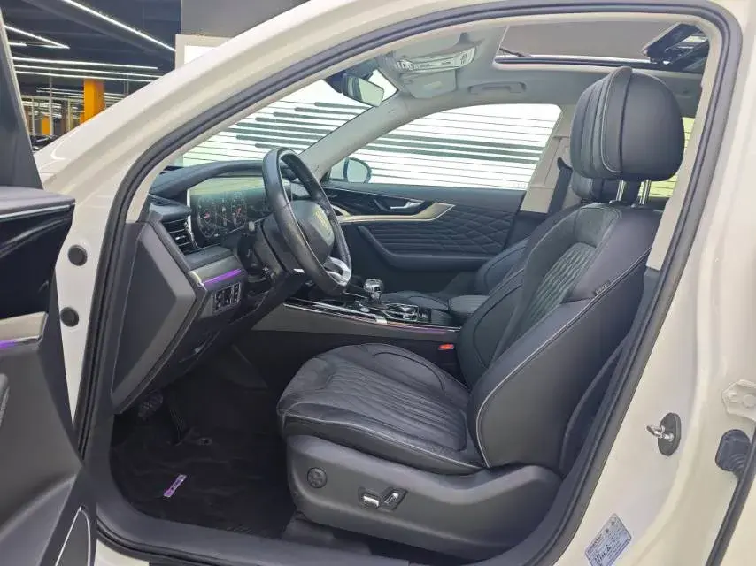 2022 HONGQI HS5 thumbnail 4