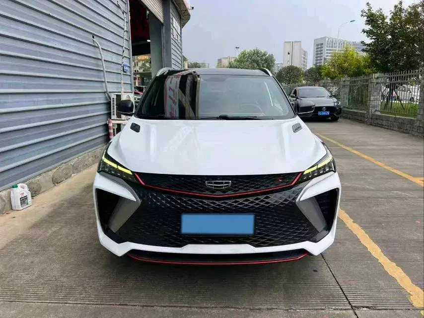 2022 GEELY COOLRAY thumbnail 2