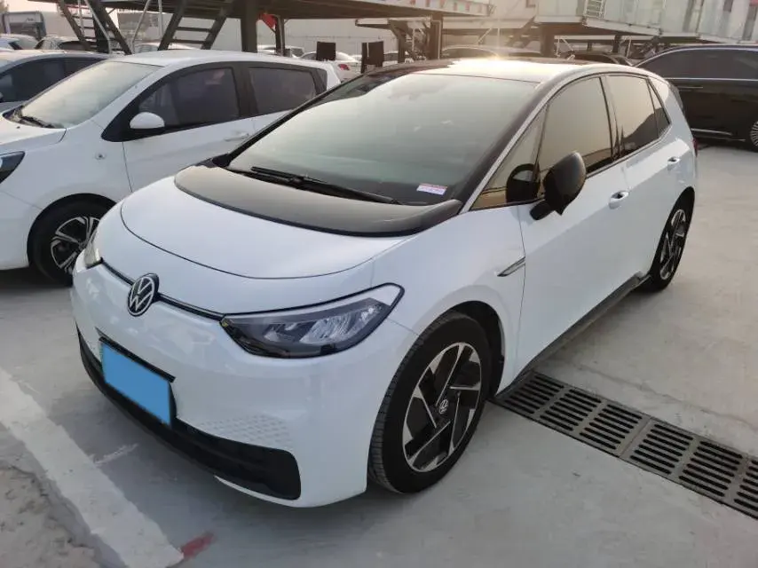 2023 VOLKSWAGEN ID.3 view 1