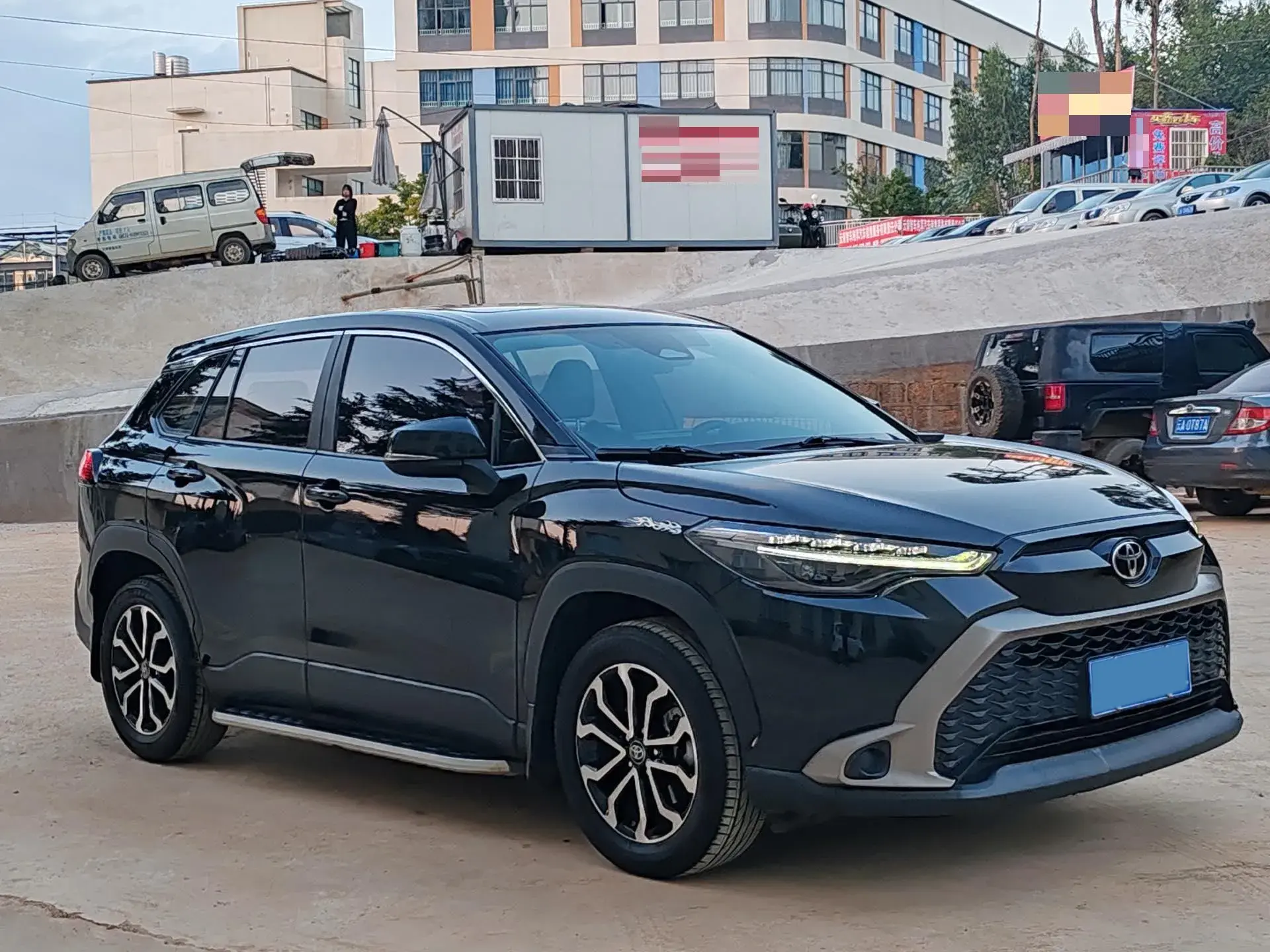 2023 TOYOTA FRONTLANDER thumbnail 3