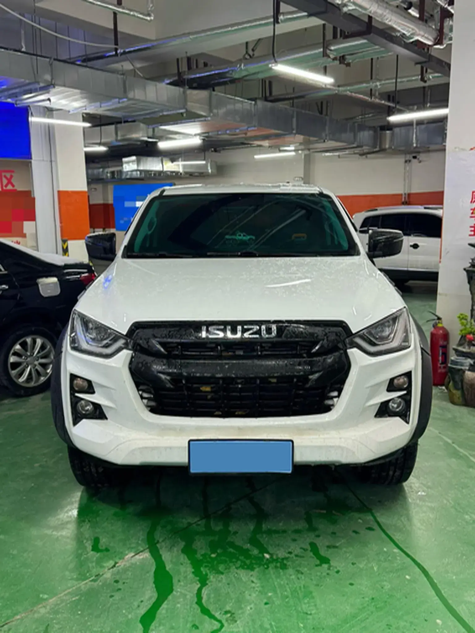 2021 ISUZU D-MAX thumbnail 3