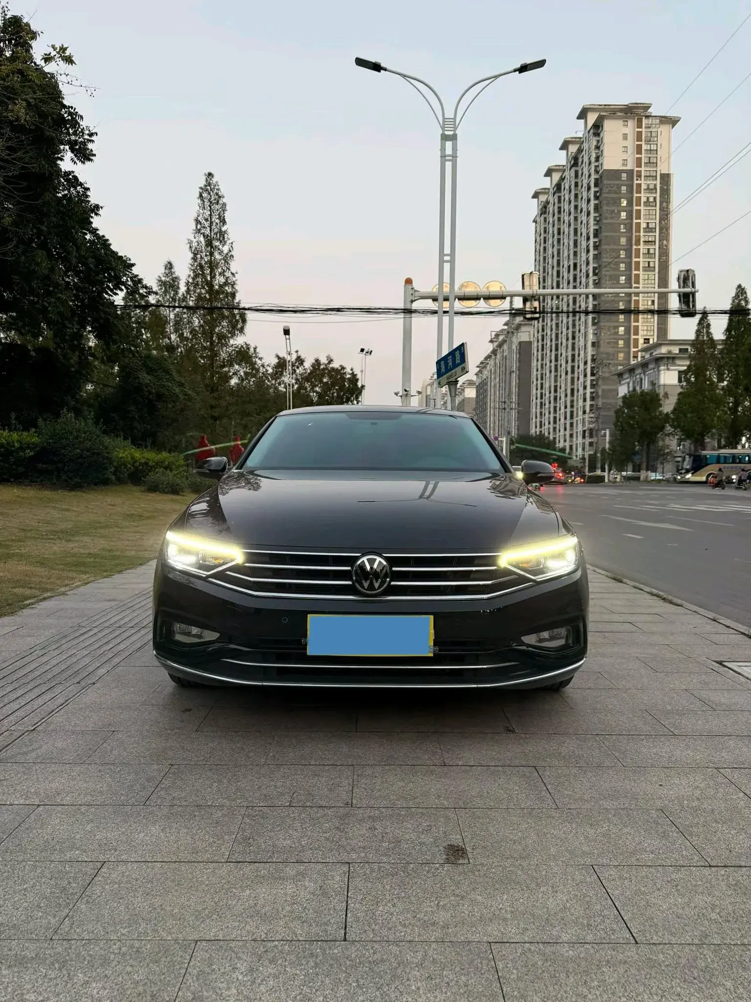 2020 VOLKSWAGEN MAGOTAN thumbnail 2